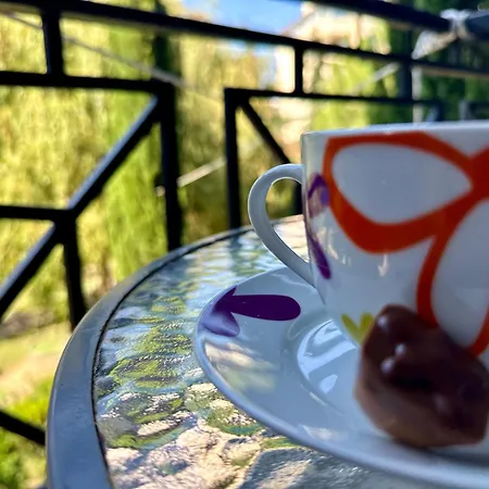 Rainbow 3 - Menada Lägenhet *