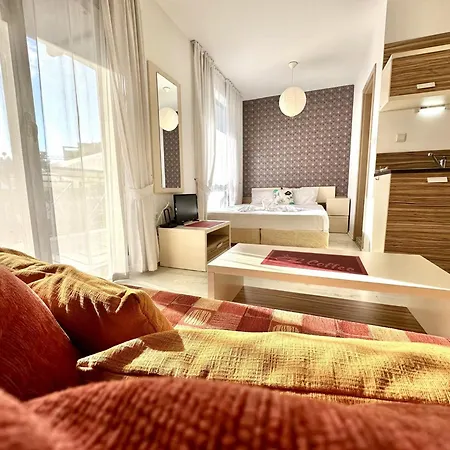 Apartment Rainbow 3 - Menada Slantschew brjag