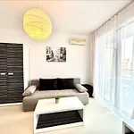 Apartament Rainbow 3 - Menada *
